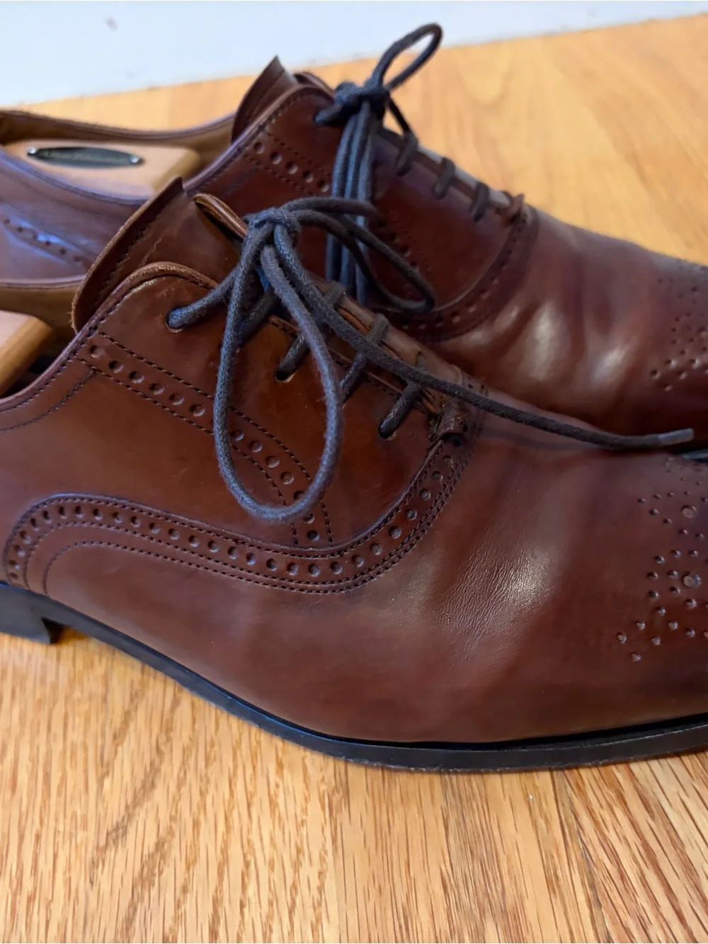 Allen Edmonds Brown Oxfords size 9.5